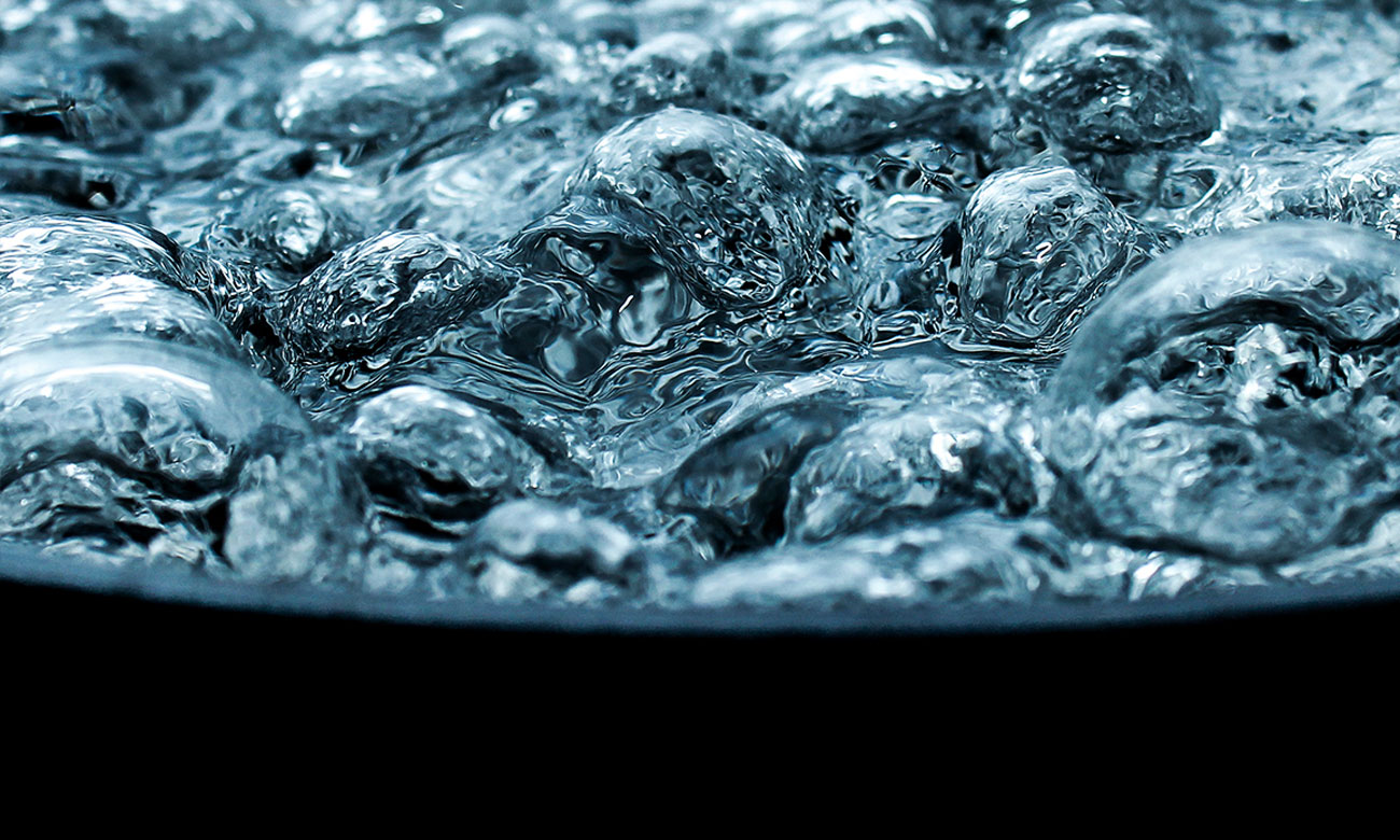 Szybsze wrzenie w płycie gazowej Whirlpool AKT 6465 S